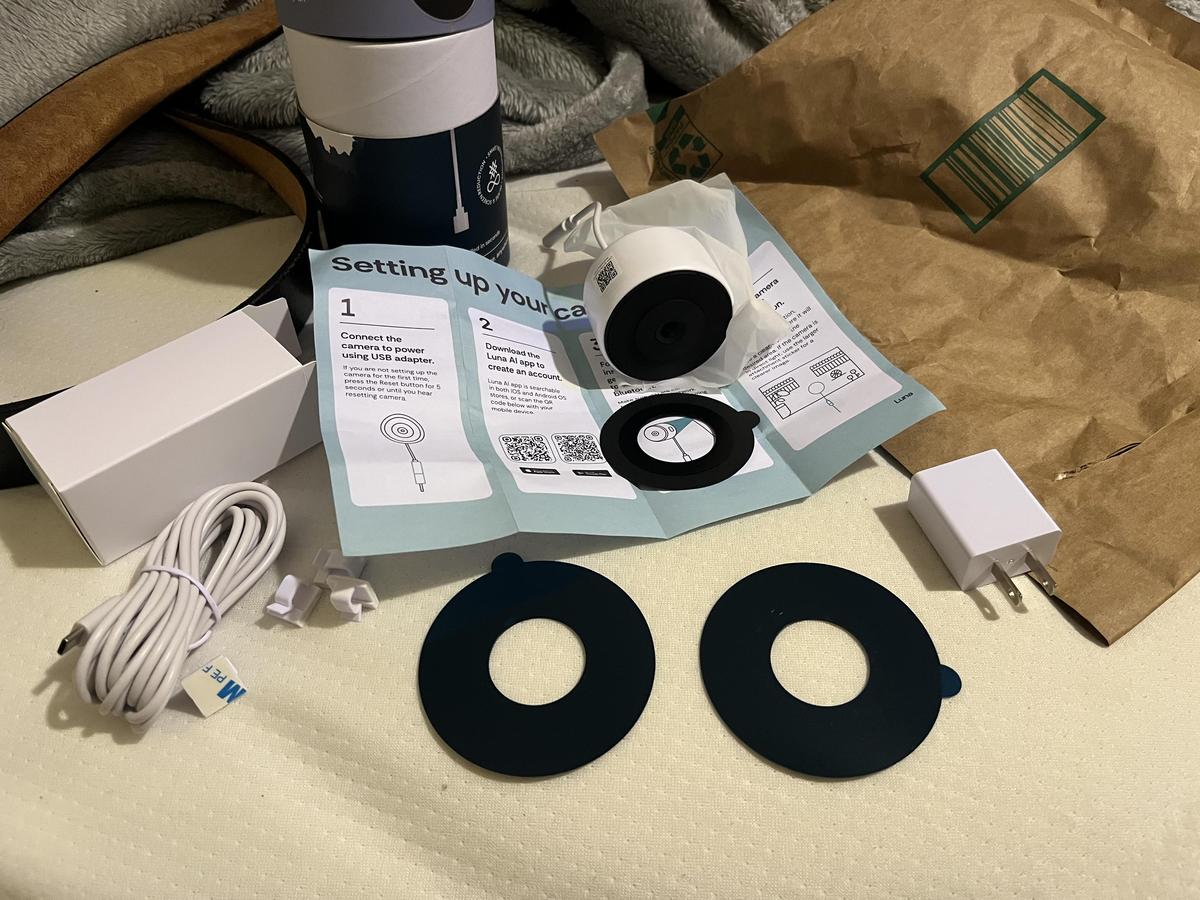 GlassGuard 2K Smart Window Security Camera – WiFi Stick-On, No-Drill Install, AI Motion Detection, Color Night Vision