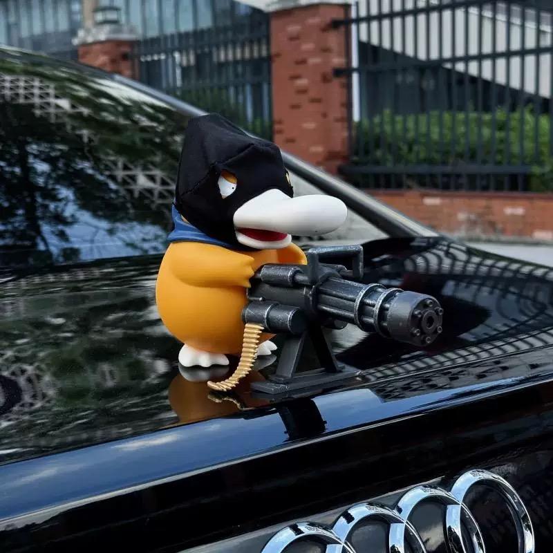 Gatling Duck Figure – Creative Car & Desktop Ornament | Funny Boyfriend Gift Idea