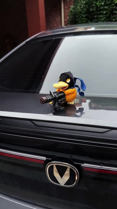 Gatling Duck Figure – Creative Car & Desktop Ornament | Funny Boyfriend Gift Idea
